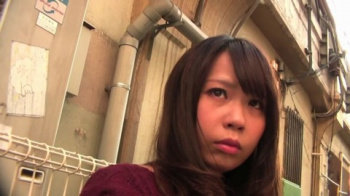 野外露出旅行を満喫する巨乳人妻 前半の画像