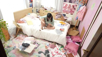 松井日奈子 彼女の妹にオナサポお下品ポーズを教え込みいいなりオナホま○こに成長させた！！ 前半の画像