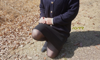 43歳 お堅い仕事をしている女性のタイツをゲットの画像