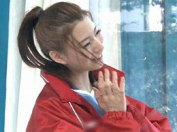 性感マッサージで敏感になった部活っ娘は流され生ハメの画像