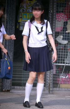 街撮りセーラー服！の画像