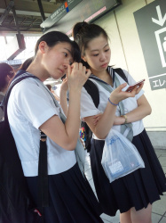 街撮りセーラー服JK!の画像