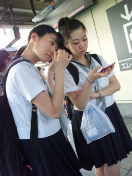 街撮りセーラー服JK！の画像