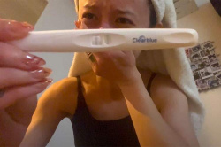アナーキーなビジュアルの日本で暮らすブラジリアン美少女ユーチューバーさん、妊娠検査薬の結果を見て咽び泣くの画像
