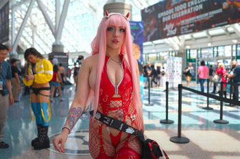 【Anime Expo 2023】海外のコスプレイヤーえっろwwww毎年7月にLAで開催されるアニメイベントで撮影したレイヤーのオムニバス映像集の画像