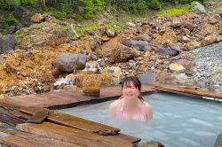【八ヶ岳 本沢温泉】登山しないと味わえない天然温泉を堪能する女性Youtuber【野外活動部】の画像