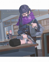 【JK】制服女子校生ちゃんが学校の机で角オナニーに没頭してるエロ画像の画像