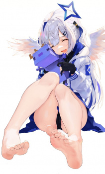 【天音かなた】お仕事服が可愛いかなたその二次画像【ホロ】の画像