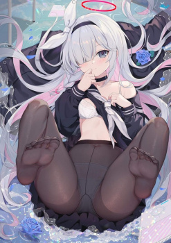 【黒ストJK】セーラー服女子校生ちゃんの黒タイツ越しパンツ画像 part2の画像