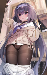 【二次】黒タイツや黒パンストが伝線しちゃってる女の子の脚フェチ画像の画像