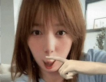 【GIF】本田翼さん、エッチなインスタストーリーの画像