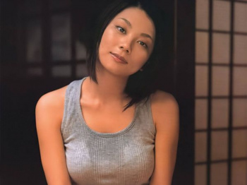 【GIF】小池栄子の「アタシ有能ですけど？」感の画像