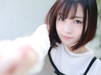 愛宝すず18歳。初オーガズム&初潮吹き！膣奥開発で後戻りできないカラダに…♡の画像