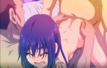【ｴﾛｱﾆﾒ】３人の男が処女のお口、おま〇こ、アナルを犯しまくる！！の画像