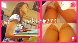 【upskirt#773】かなり美人なハーフ美女のデカくて綺麗なプリケツと白P逆さ撮りの画像
