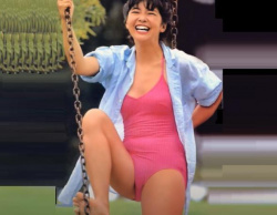 宮崎美子　乳首ポチ、マンチラしてる才色兼備の美熟女のグラビアが全盛期と比較してもエロすぎるお宝スライドショーの画像