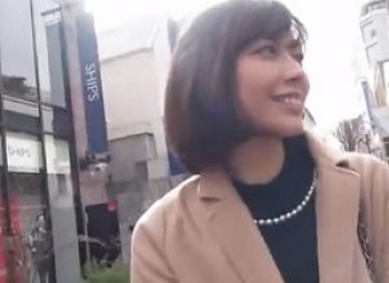 高身長な身体で勃起させた他人棒にメロメロになってヨガって止まらない美熟女の画像