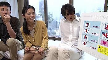 【天国！3P企画】「人妻ってスケベだなw」清楚主婦と既婚男性が旦那のそばで寝取られセックスちんぽ欲しくて疼いちゃう☆の画像