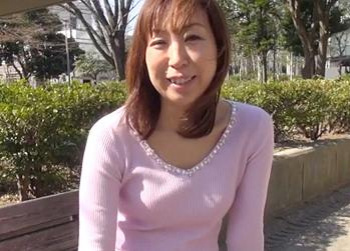 ?「あはぁあイクイクーー?」乳首をイジられマンコをかき回され絶頂アクメな敏感早漏の人妻とホテルで密会‥NTR即ハメ不倫?の画像