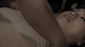 【エロマッサージで興奮するお姉さん】スリムボディーのセクシーなお姉さんが、エッチなオイルマッサージでイク！の画像