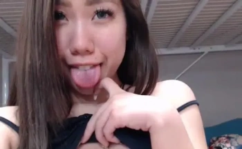 リクエスト投稿★デカビラマンコがエロい顔出し美人ギャルのエロライブの画像