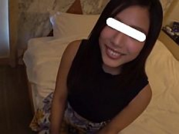 【素人】「SEXしに来ました♪」普段は百貨店販売員の超色っぽいモデル系美女とハメ撮り♪の画像