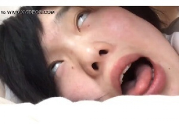 【素人】 クッソ恥ずかしい、恍惚のアヘ顔を晒す女の子。の画像