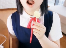 【JK・無】 デザート食うだけかと思いきや、下の口からも●●を食う動画へと発展！の画像