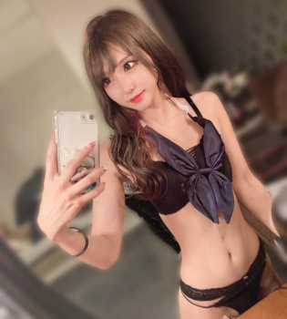 承認要求多めなＳＮＳ女子はいいね欲しさにパンツまで見せてくれるの画像