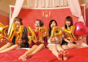 ラブホで女子会している今時のまんさんｗｗｗｗｗｗの画像