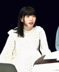 【パンチラＧＩＦ】シコ過ぎなパンチラＧＩＦがもう最高ｗｗｗｗｗｗの画像