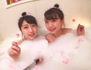 ハイ！パシャ！お風呂入ってるよ～ｗｗｗｗの画像