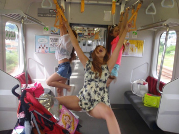 【おふざけエロエロ】女子のエロエロ過ぎなおふざけエロ画像がメチャシコｗの画像