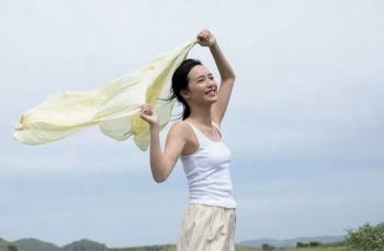 駒井蓮のグラビア画像38枚の画像