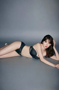 小嶋陽菜のあたシコランジェリーがあまりにもエロすぎるｗｗｗｗの画像