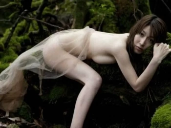 小林恵美のヌード、水着グラビア画像82枚の画像