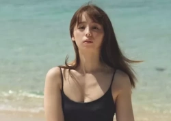 小池里奈の最新ムチムチ下半身!やっぱりエロすぎるwwwwの画像