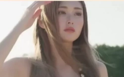 【画像】ゆうちゃみ(22)の貝殻ビキニがエロすぎるwwwwwwの画像