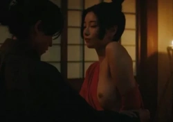 向里祐香のヌード!乳首丸出し濡れ場おっぱいがエロすぎるwwwwの画像