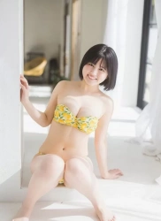 池田レイラの完熟おっぱいがエロすぎるwwwwの画像