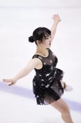 本田望結ちゃんの谷間おっぱいって抜けるよなｗｗｗｗの画像