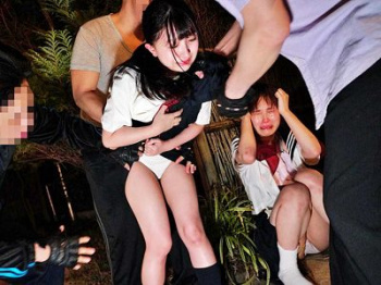 「誰か助けてーーッ！」胸糞！鬼畜強姦魔の犯行！未発達マンコが汚される…。田舎のセーラー服JK修学旅行生ストーキングレイプ！の画像