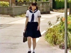 【ヘンリー塚本】昭和JKの悲劇！とある農村で起こったセーラー服女学生レイプ事件！の画像