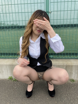 【画像】OLのパンティ、ﾄﾞｴｯﾁすぎるの画像