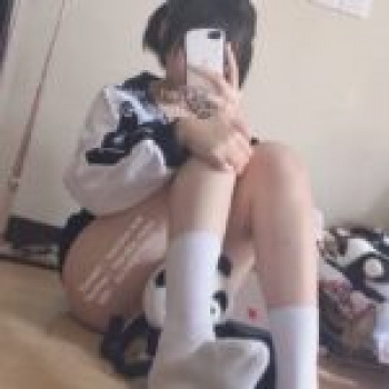 【画像】美少女さん、足裏が性器だと気付いてしまうの画像