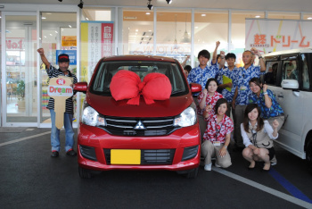 【画像】納車式がエッチな神店舗、発見されるの画像