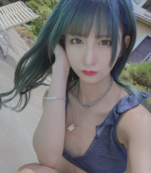 【画像】ギャル「今、あっしらのおっぱい見てたでしょう？」の画像