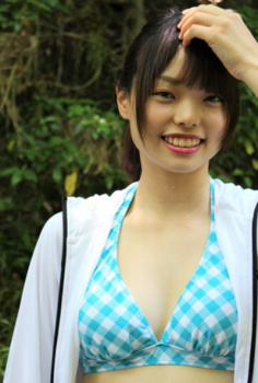 【画像】ぼる塾、エッチな水着姿を披露の画像