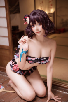 【衝撃】世界一美人すぎるコスプレイヤーが大絶賛「ブチャラティとGANTZは最強レベル」の画像