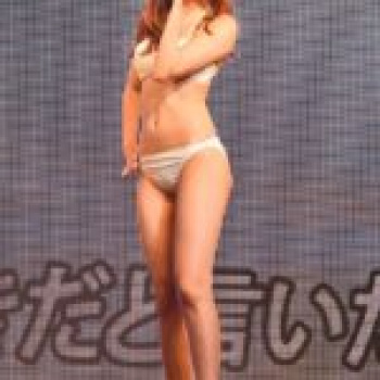 【画像】元・世界No.1アイドルのエッチなカラダの画像